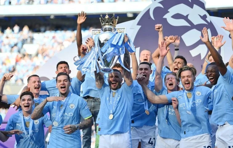Man City đang rất hưng phấn khi giành chức vô địch Premier League lần thứ 4 liên tiếp. Ảnh: Getty man-city-vo-dich-fa-cup.jpeg