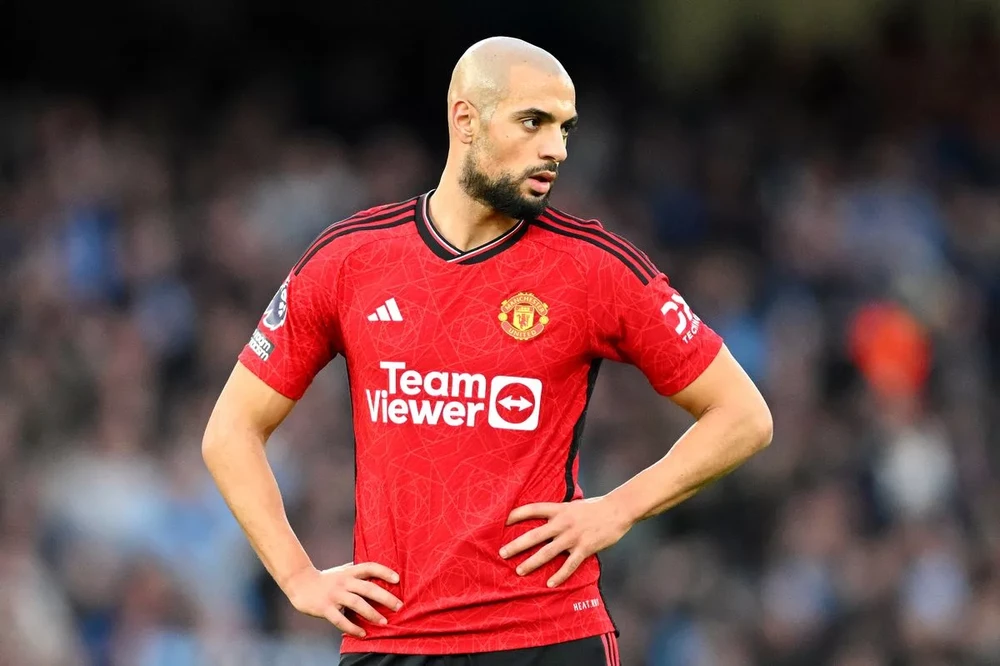 Tương lai của Amrabat tại MU sẽ được định đoạt vào mùa hè này. ẢNH: GETTY amrabat-manchester-united.jpg