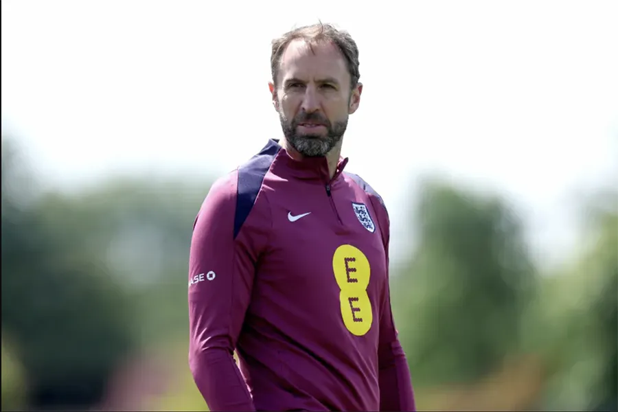 Southgate phải loại thêm 6 cầu thủ nữa để chốt danh sách dự Euro 2024. ẢNH: GETTY southgate-euro-2024.png