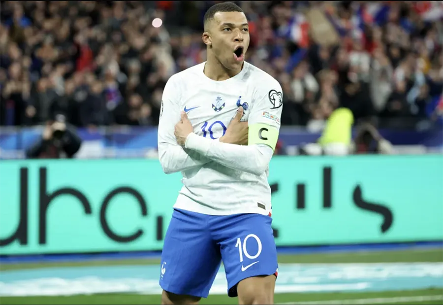 Anh và Pháp có giá trị đội hình trên 1 tỉ bảng Anh. ẢNH: GETTY mbappe-euro-2024.png