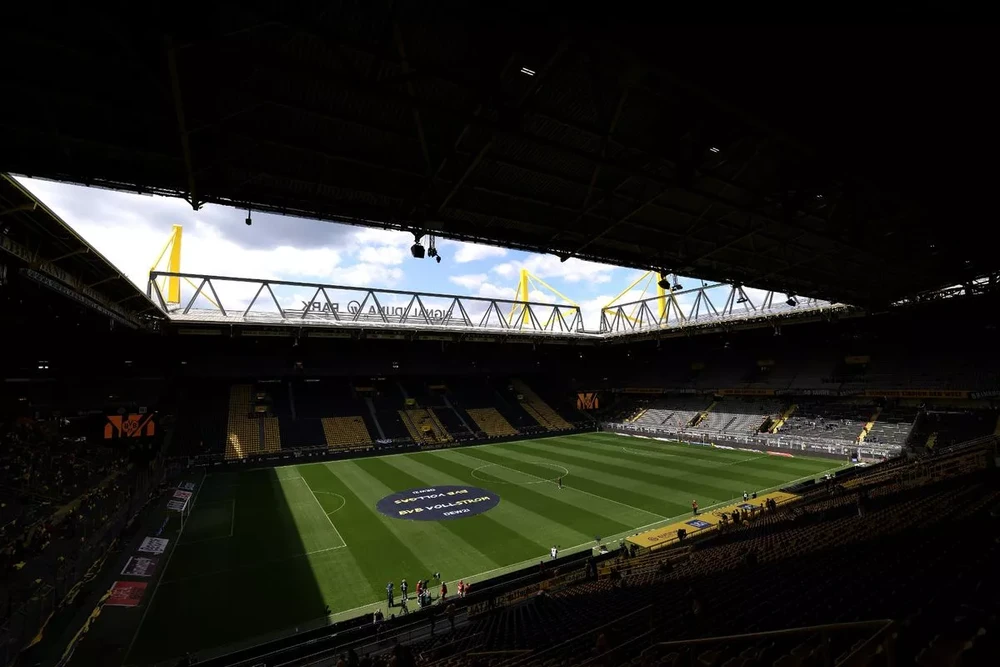 Sân Signal Iduna Park. ẢNH: GETTY san-van-dong-euro-2024-8.jpg