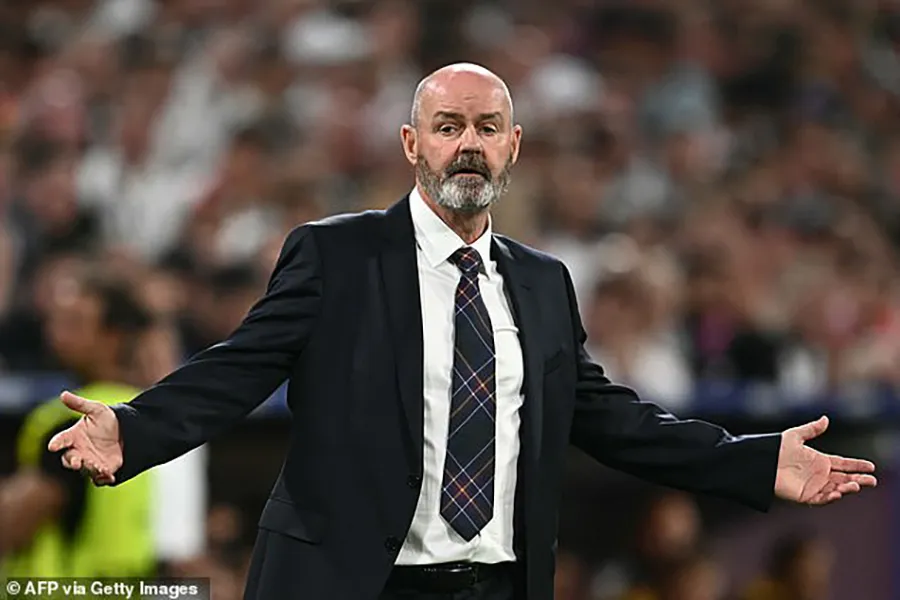 HLV Steve Clarke của Scotland thất vọng về đội nhà. ẢNH: GETTY scotland-Steve-Clarke.jpg