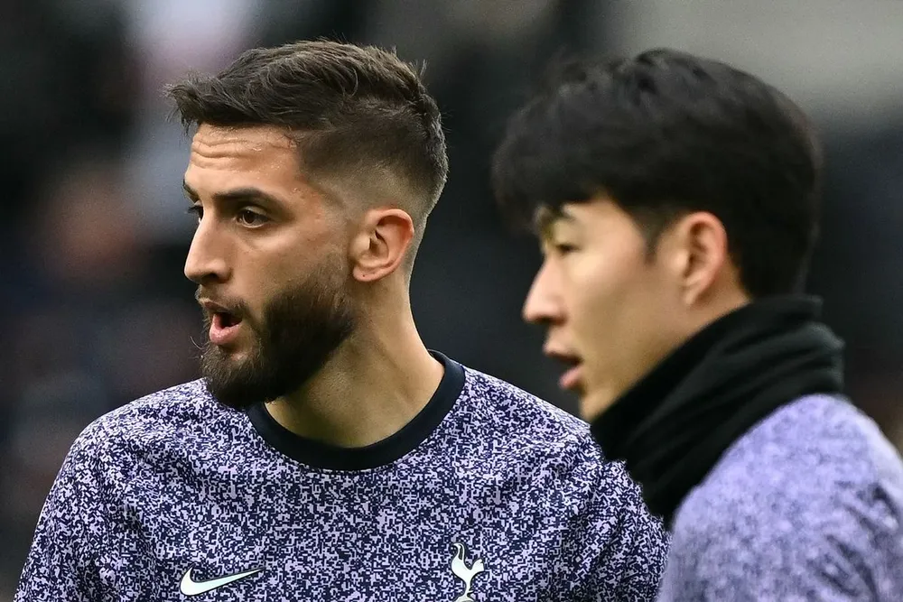 Bentancur đã gửi lời xin lỗi Son Heung-min. ẢNH: GETTY xin lỗi Son Heung-min