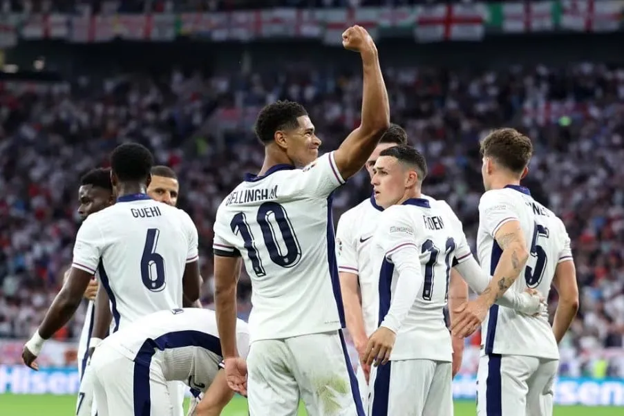 Jude Bellingham có bàn thắng đầu tiên ở Euro 2024 và giúp tuyển Anh có 3 điểm đầu tiên ở bảng C. Ảnh: Reuters Đội tuyển Anh