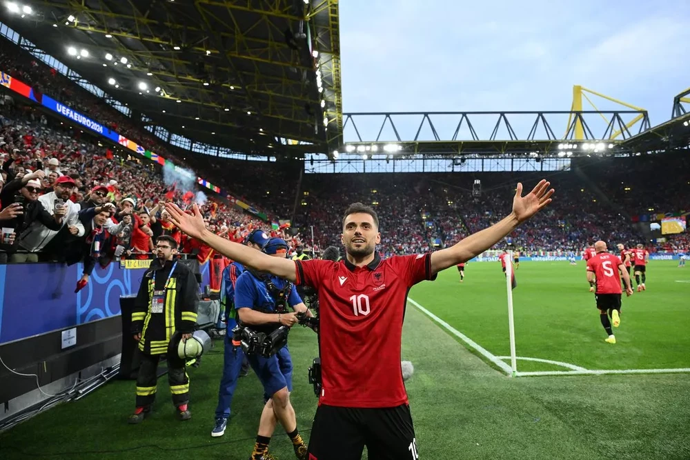 Albania cũng bị UEFA trừng phạt như Serbia. ẢNH: GETTY albania-euro-2024.jpg