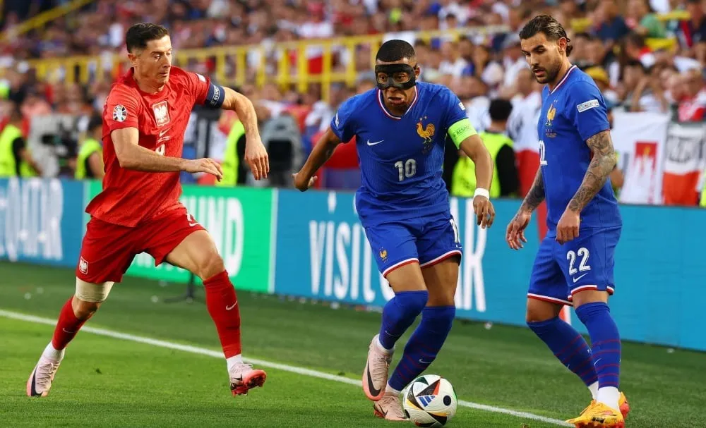 Mbappe không thể giúp tuyển Pháp giành trọn 3 điểm. Ảnh: Reuters IMG_9189.jpeg