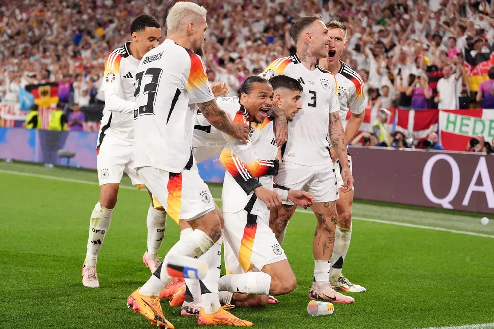 Thắng Đan Mạch, đội tuyển Đức đặt chân vào vòng tứ kết Euro 2024. Ảnh: Reuters Đội tuyển Đức