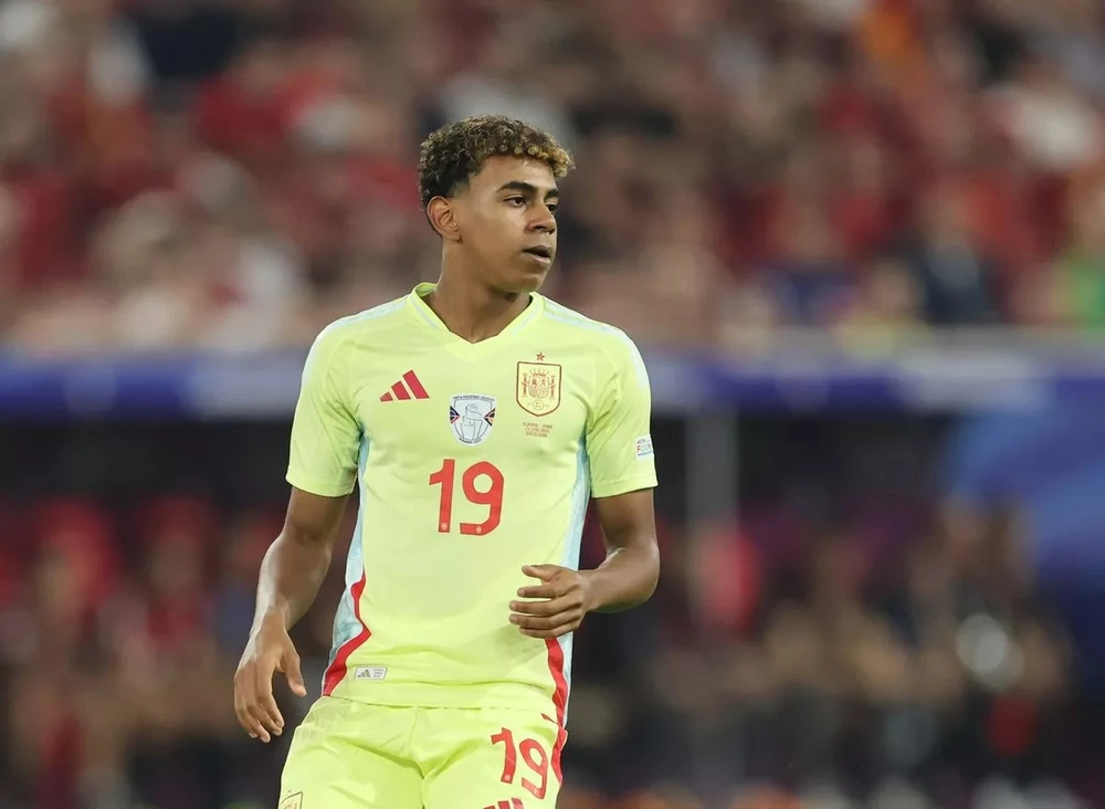 psg, phá kỷ lục chuyển nhượng thế giới, yamal