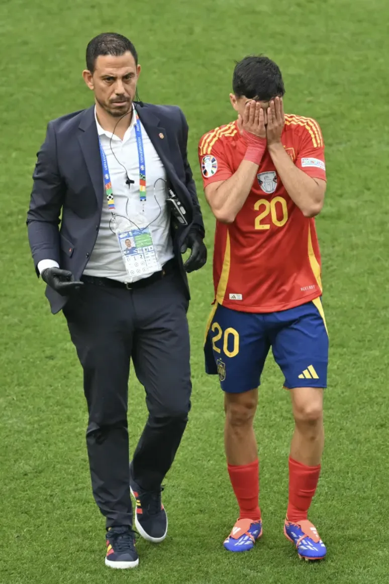 Toni Kroos chia tay sự nghiệp cầu thủ và gửi lời xin lỗi Pedri. ẢNH: AFP toni-kroos-xin-loi-pedri.png