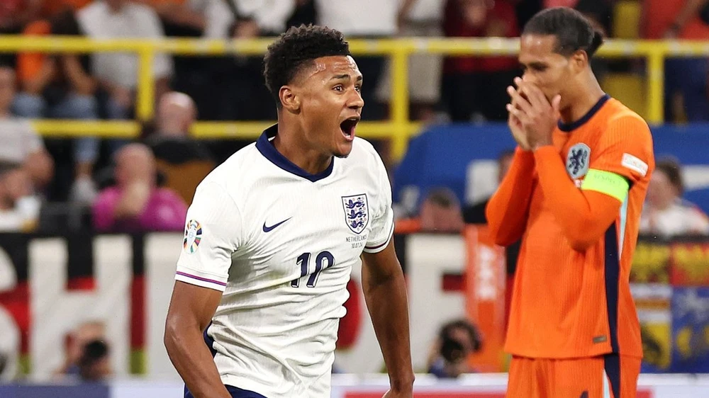 Watkins ăn mừng bàn thắng quyết định giúp tuyển Anh vào chung kết Euro 2024. ẢNH: GETTY chung-ket-euro-2024-watkin.jpg