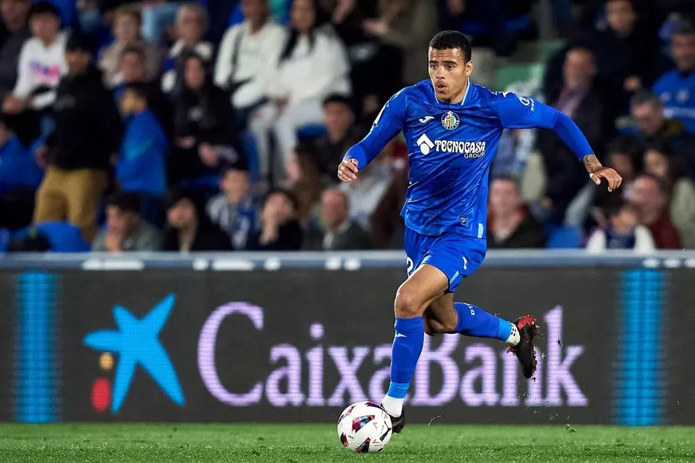 Mùa trước, Greenwood chơi cho Getafe dưới dạng cho mượn từ MU. ẢNH: GETTY manchester-united-mason-greenwood.jpg