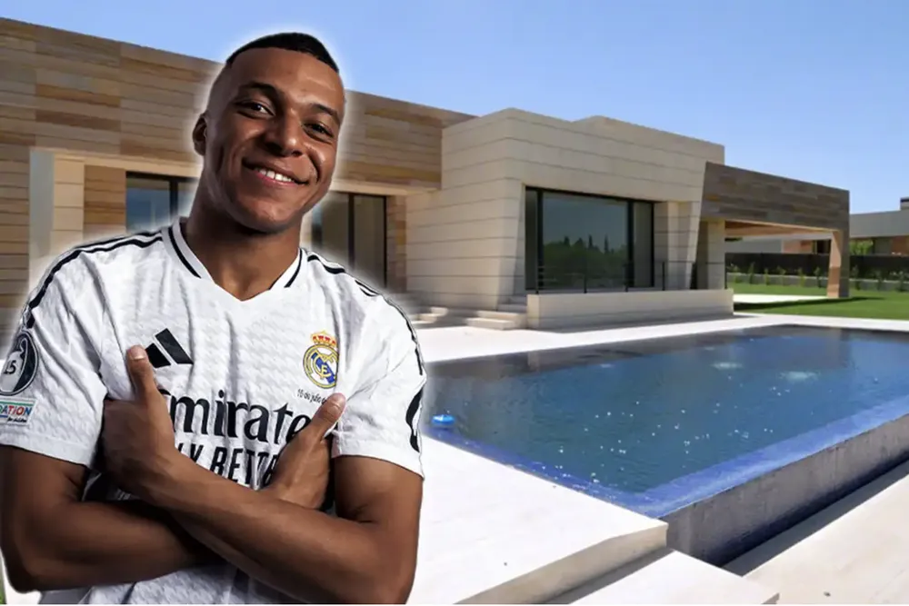 Biệt thự tuyệt đẹp của Mbappe trị giá 9 triệu bảng Anh. ẢNH: SUN SPORTS Biệt thự tuyệt đẹp, mbappe