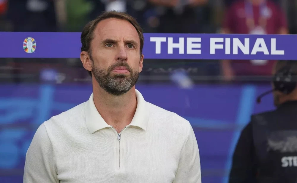 HLV Southgate từ chức HLV tuyển Anh sau Euro 2024. ẢNH: GETTY man-city-tuyen-anh-southgate-pep-guardiola.jpg