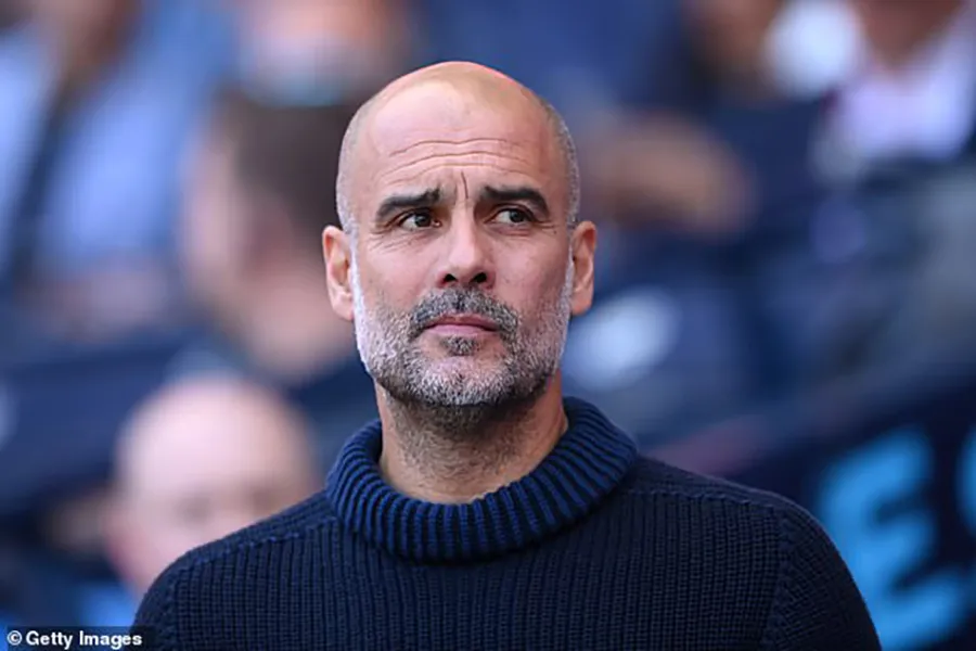 Pep Guardiola sẵn sàng bán mọi ngôi sao nếu họ không còn thấy hạnh phúc ở Man City. ẢNH: GETTY pep-guardiola-man-city.jpg