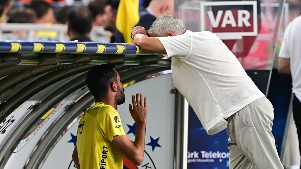 Mourinho gặp rắc rối,MOURINHO,Fenerbahce