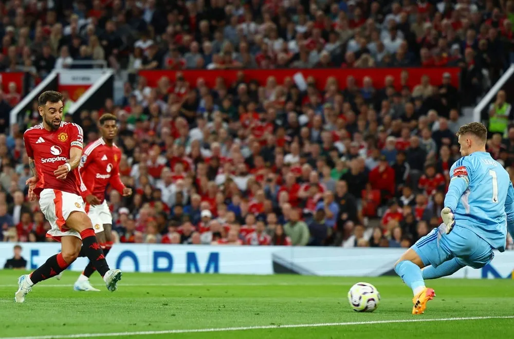 Khả năng tận dụng cơ hội của MU vẫn còn hạn chế. Ảnh: Getty bruno-fernandes-mu.jpg