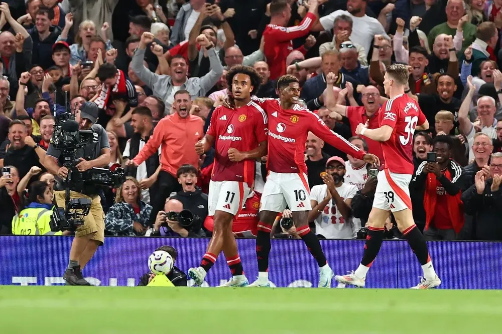 MU đánh bại Fulham 1-0 ở vòng 1 Premier League trên sân nhà Old Trafford. ẢNH: GETTY mu-Zirkzee.jpg