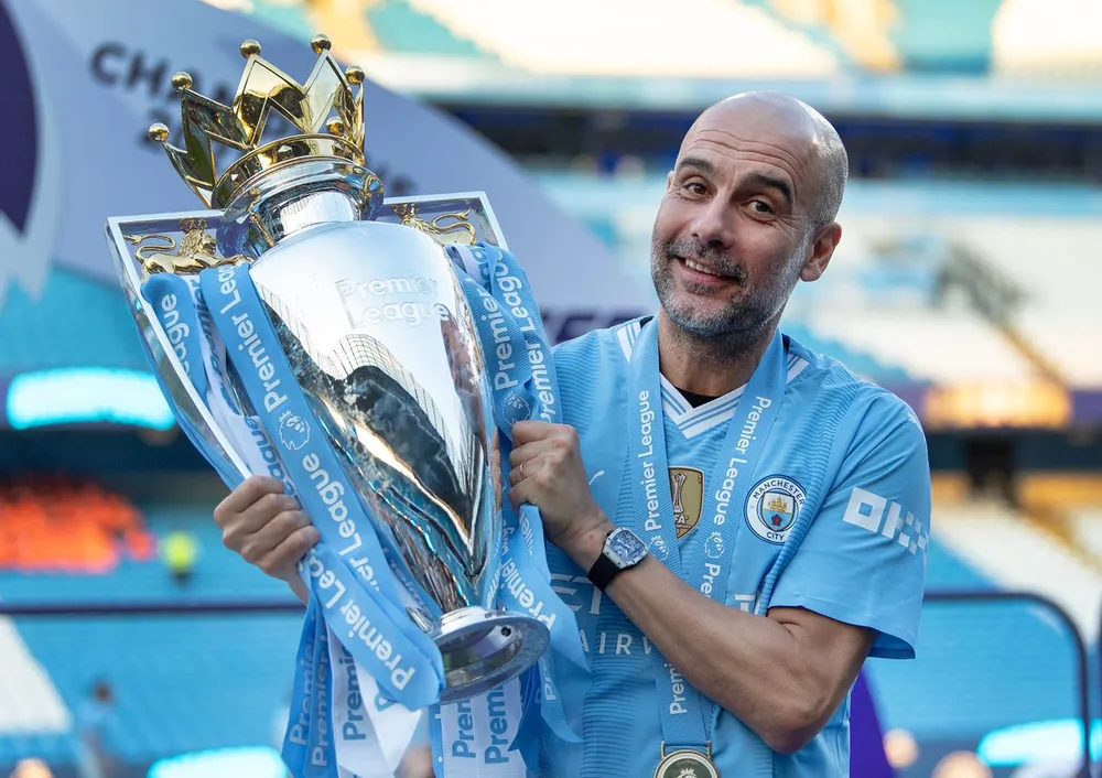 Pep Guardiola hướng đến danh hiệu Premier League thứ năm liên tiếp cùng Man City. ẢNH: GETTY man-city-premier-league-pep-guardiola.jpeg