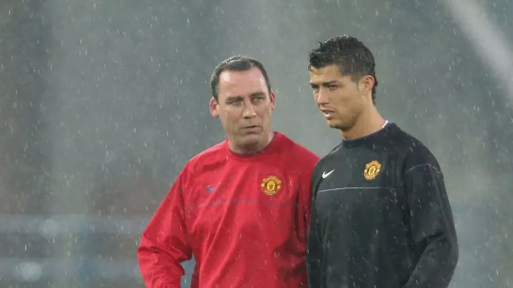 Ronaldo kết thúc sự nghiệp trong cổ tích nếu nghe lời khuyên của Meulensteen trở lại bóng đá châu Âu. ẢNH: GETTY ronaldo-mu.jpg