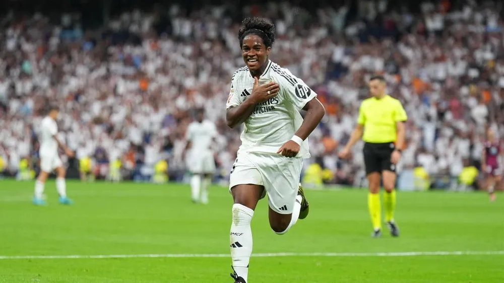 Endrick ăn mừng sau bàn ấn định tỉ số 3-0 giúp Real Madrid thắng trận đầu tiên tại La Liga. Ảnh: Euro Sport. Real Madrid thắng trận đầu tiên tại La Liga