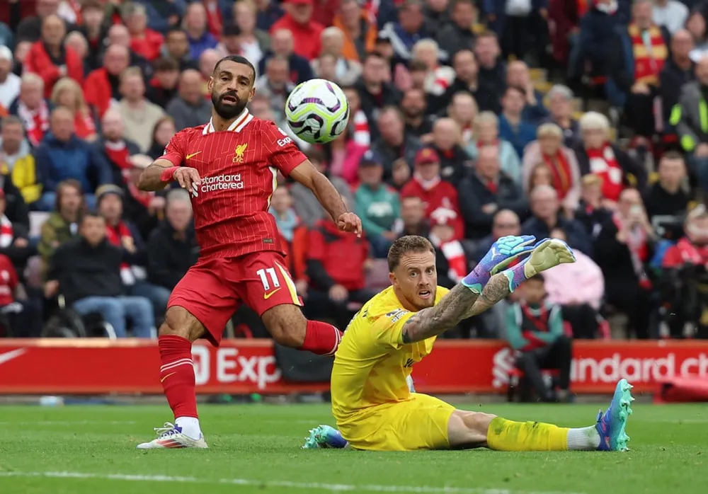 Mohamed Salah liên tục tỏa sáng giúp Liverpool có chiến thắng thứ 2 liên tiếp. Ảnh: Getty Liverpool có chiến thắng thứ 2 liên tiếp