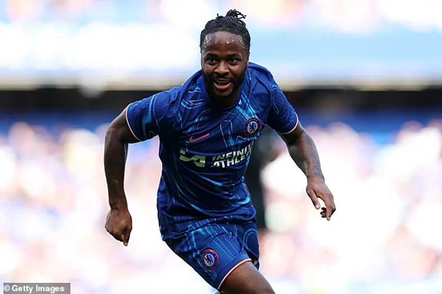 Ngôi sao của Chelsea Sterling sẵn sàng gia nhập Manchester United. ẢNH: GETTY Ngôi sao của Chelsea, sterling