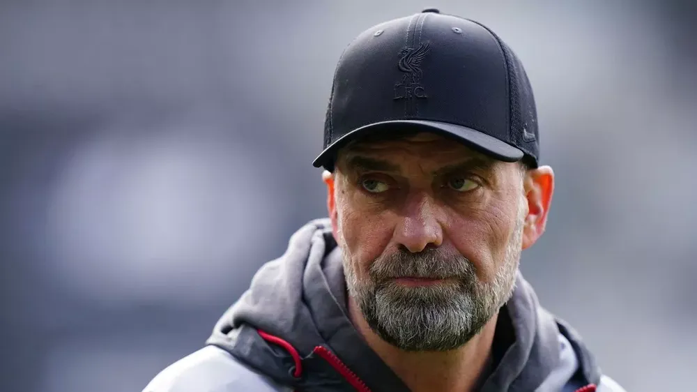 Balotelli chia tay Liverpool chỉ sau 1 cuộc nói chuyện với HLV Jurgen Klopp. ẢNH: GETTY KLOPP-BALOTELLI-TOI-ROI-LIVERPOOL.jpg