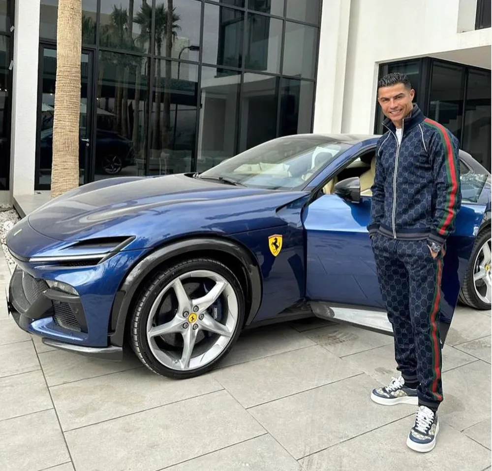 Ronaldo tiết lộ động cơ đến Saudi Arabia thi đấu, anh kiếm được số tiền siêu khủng ở Al Nassr. ẢNH: INSTAGRAM Ronaldo tiết lộ động cơ đến Saudi Arabia