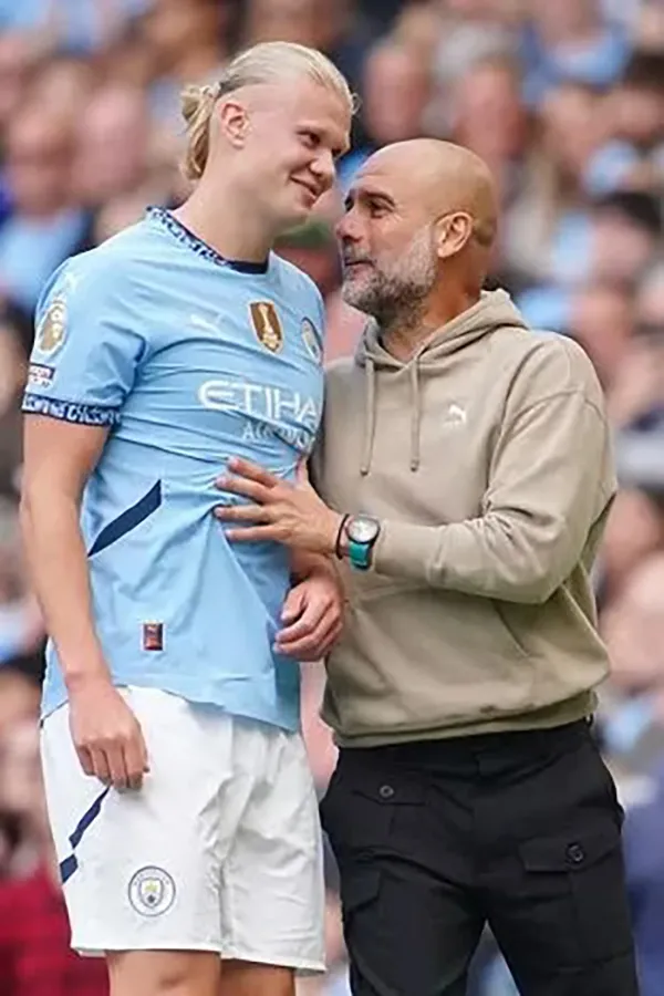 Pep Guardiola hài lòng với ý chí phấn đấu và cầu tiến của Haaland. ẢNH: GETTY Pep Guardiola tiết lộ bí mật,Haaland,Man City,Pep Guardiola