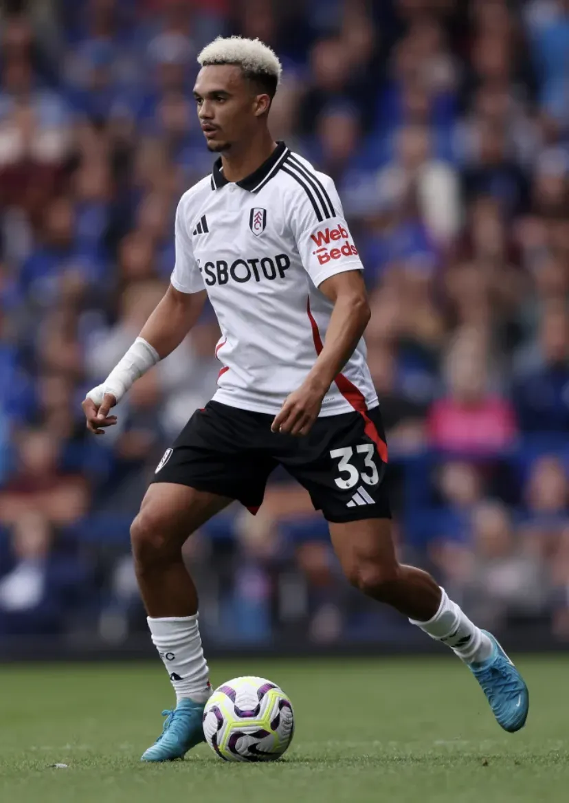 MU để mắt đến vụ chuyển nhượng,MU,Robinson