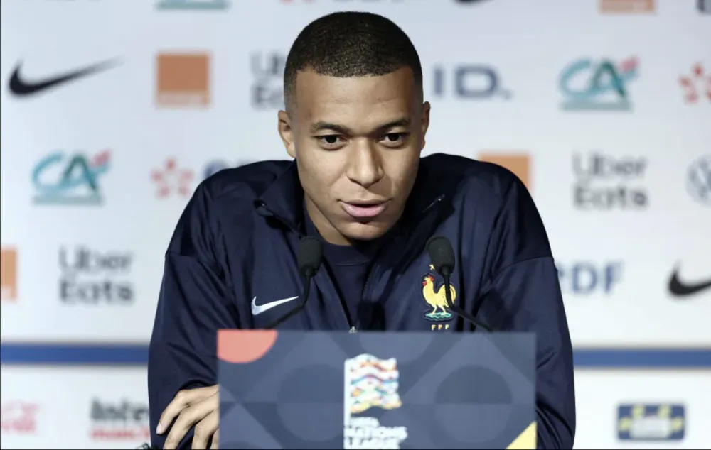 Mbappe tuyên bố không quan tâm đến việc bị fan quê nhà Pháp chỉ trích. ẢNH: AFP mbappe-phap.png