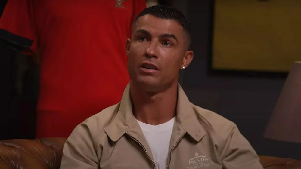 Ronaldo thể hiện bản chất thật,RONALDO,MU