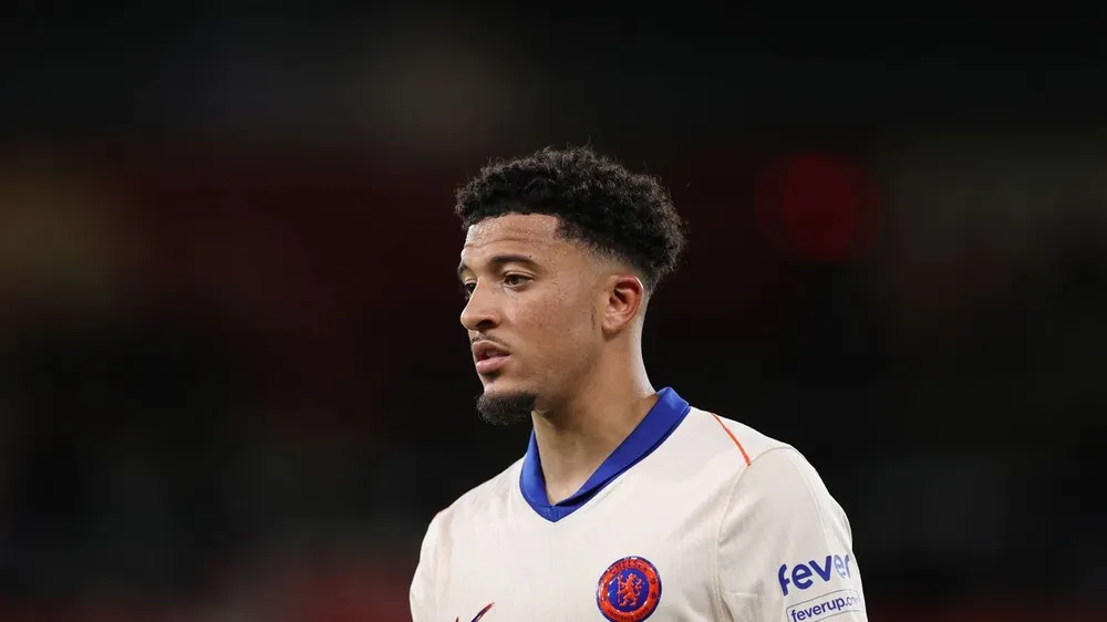 Jadon Sancho gửi thông điệp rõ ràng tới MU sau màn ra mắt hoành tráng tại Chelsea. ẢNH: GETTY Sancho gửi thông điệp rõ ràng tới MU