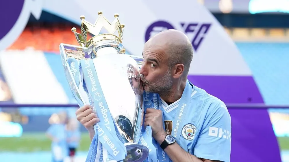 Pep Guardiola giúp Man City là thế lực không thể bị đánh bại trong làng bóng đá Anh. ẢNH: GETTY pep-guardiola-man-city.jpg