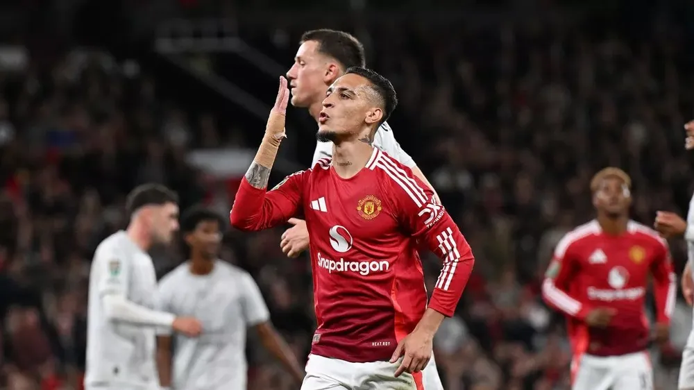 Rashford nhường đá phạt đền cho Antony,MU,Rashford,Antony