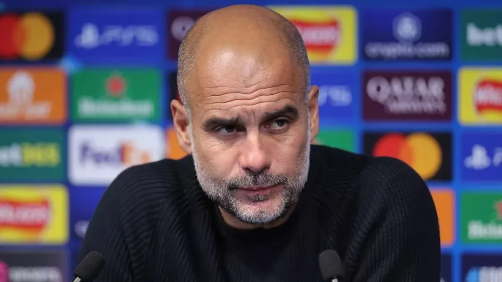 Pep Guardiola đưa ra tuyên bố về tương lai tại Man City