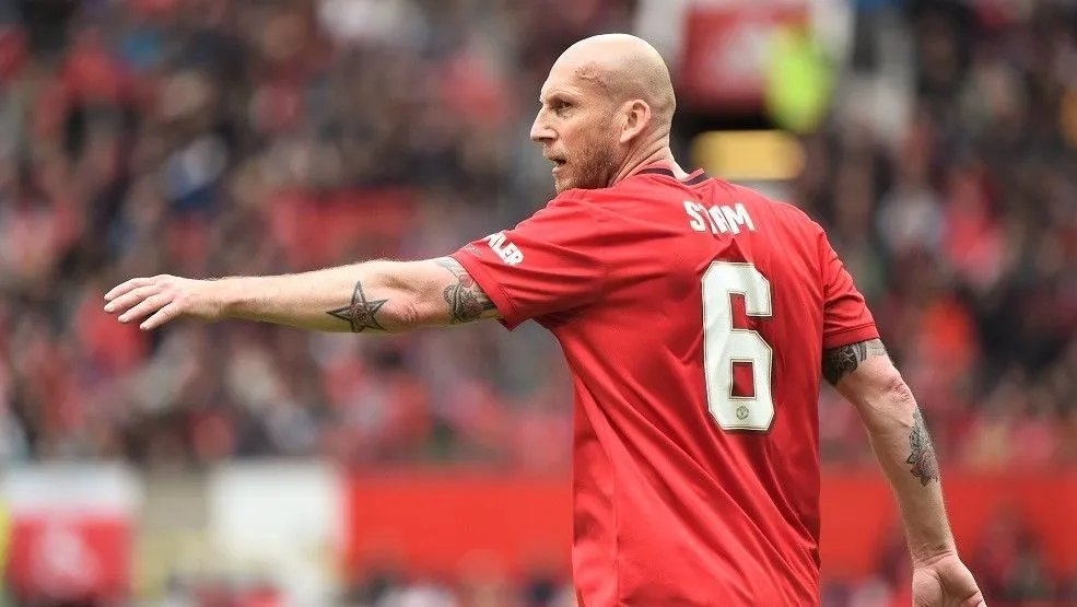 Stam giành rất nhiều danh hiệu tại MU và là trung vệ số 1 của Sir Alex Ferguson trước khi ra đi. ẢNH: GETTY manchester-united-jaap-stam.jpg