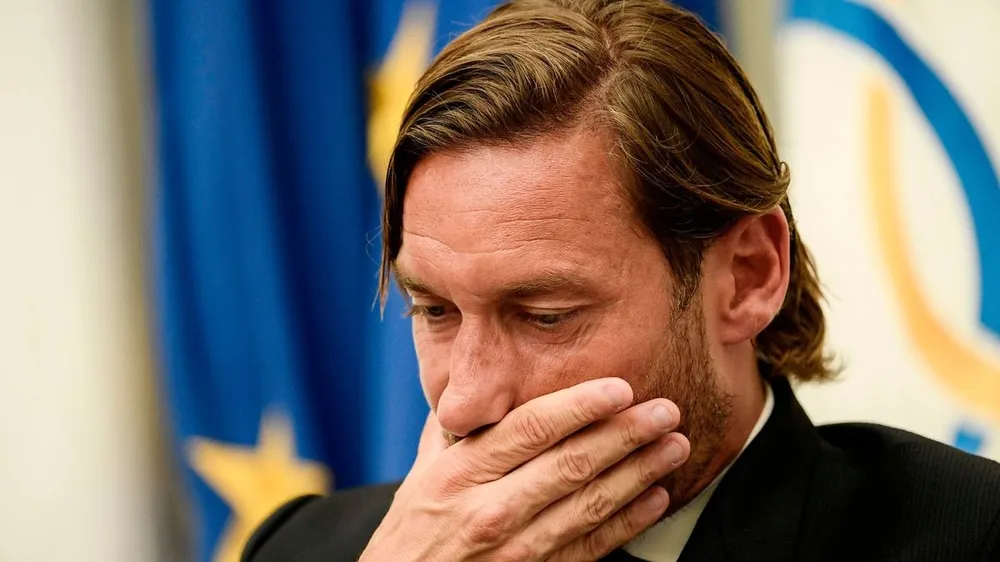 Totti tuyên bố trở lại thi đấu ở Serie A cho 1 CLB nào đó. ẢNH: GETTY Totti tuyên bố trở lại thi đấu ở Serie A