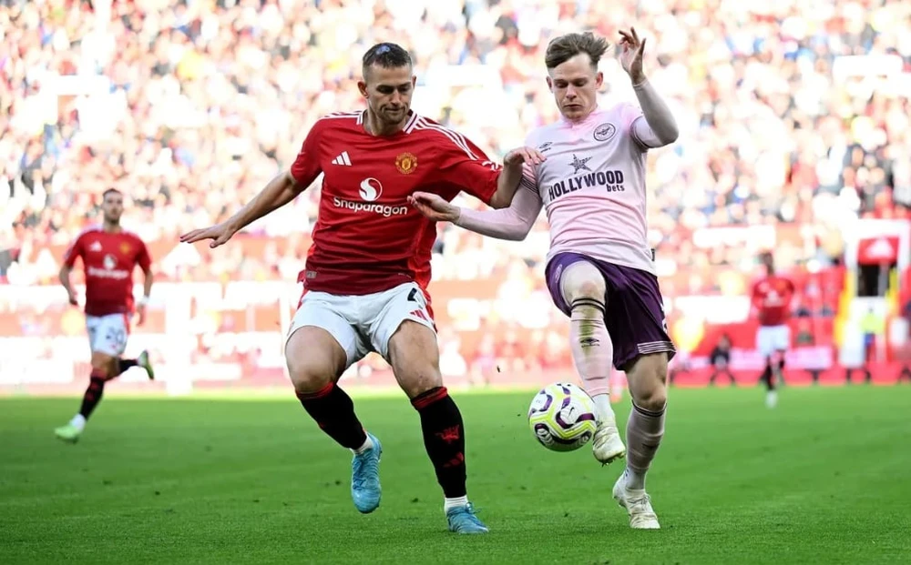 Khó khăn bủa vây