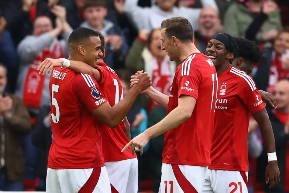 Nottingham đang bay cao khi được thi đấu trên sân khách khiến Arsenal gặp thử thách khó chịu. Ảnh: Getty NOTTINGHAM-FOREST-PREMIER-LEAGUE.jpg