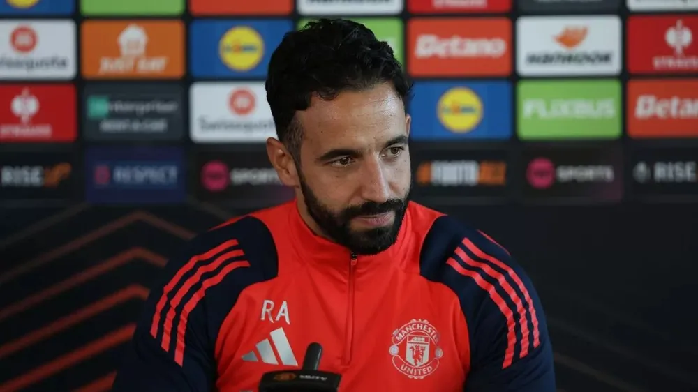 Một người ra đi,AMORIM,MU