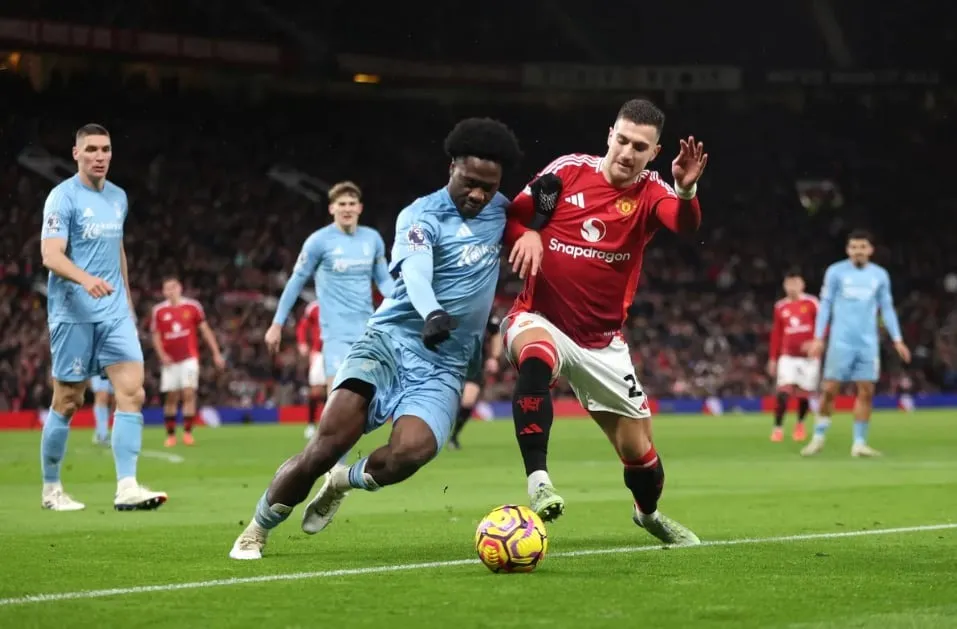 những người cùng khổ,MU,Man City