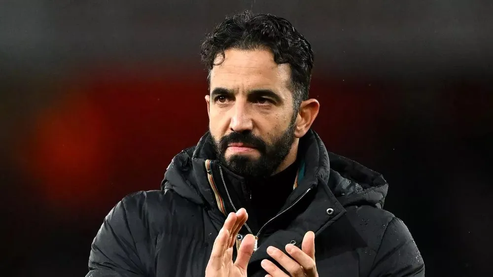 MU chính thức mua cầu thủ đầu tiên dưới thời Amorim,MU,AMORIM