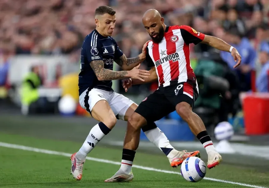 Brentford đã an toàn cho tấm vé ở lại Premier League mùa giải năm sau. Ảnh: Getty brentford-premeir-league.jpg