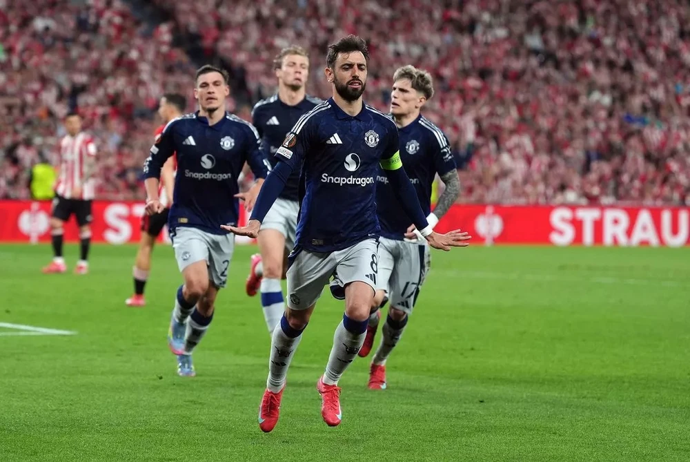 MU đánh bại Athletic Bilbao 3-0 ở bán kết lượt đi Europa League. ẢNH: MIRROR MU-EUROPA-LEAGUE.jpg