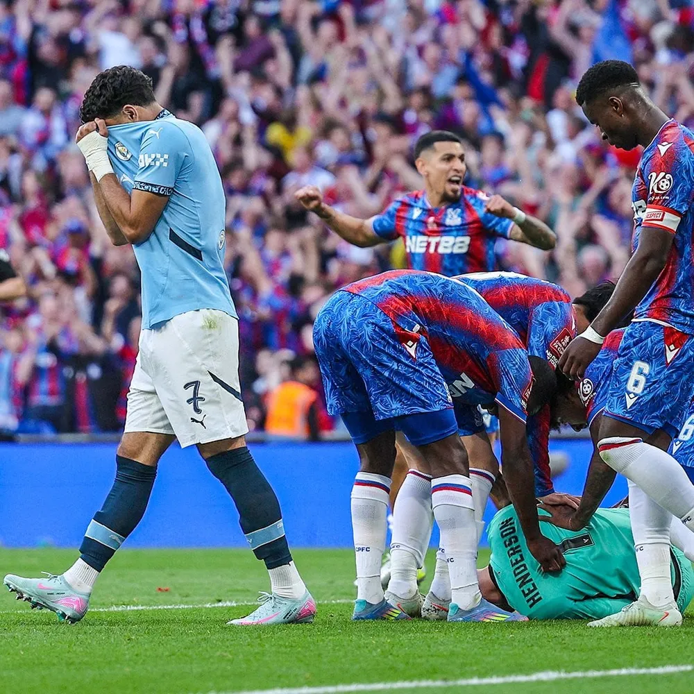 Hàng công Man City bế tắc hoàn toàn trước lối chơi phòng ngự của Crystal Palace. Ảnh: RBF att.zhNv_YzxzJ6s8nkvgGr-WG1WlsxC9MBSzUJ3NOmZL2Q.jpeg