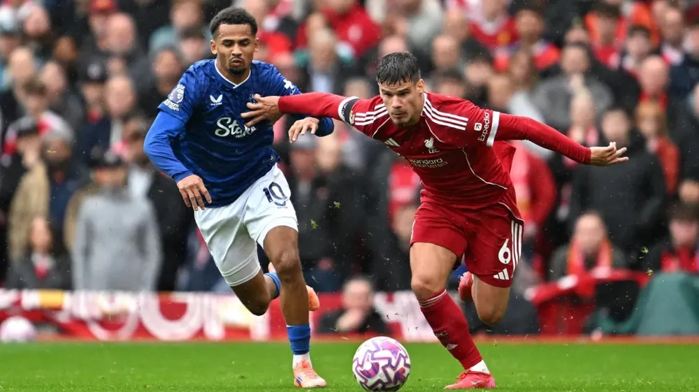 Liverpool có chiến thắng thứ 5 liên tiếp