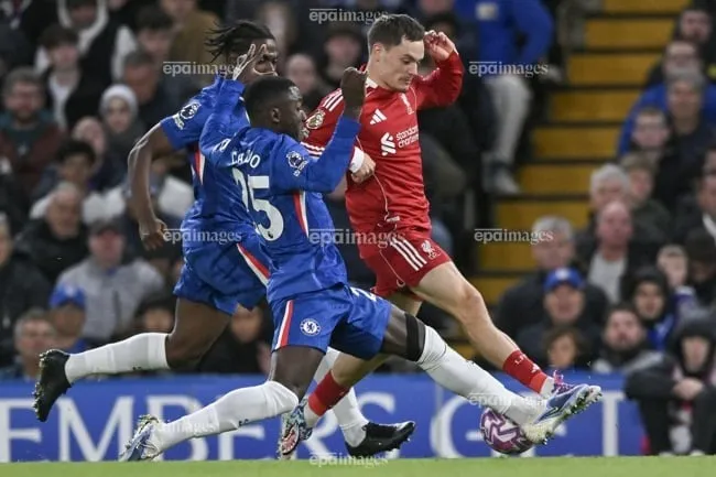 Liverpool thua trận thứ ba liên tiếp