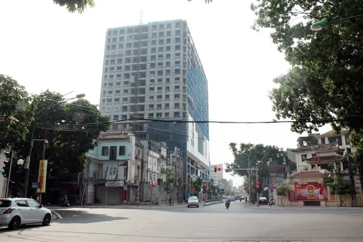 Hà Nội: Lại đồng ý cho cao ốc 8B Lê Trực tự ‘cắt ngọn’ ảnh 3