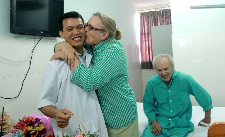 Hai du khách Nga gặp nguy hiểm khi tắm biển được cứu sống thần kỳ ảnh 2 Hai du khách Nga gặp nguy hiểm khi tắm biển được cứu sống thần kỳ ảnh 2